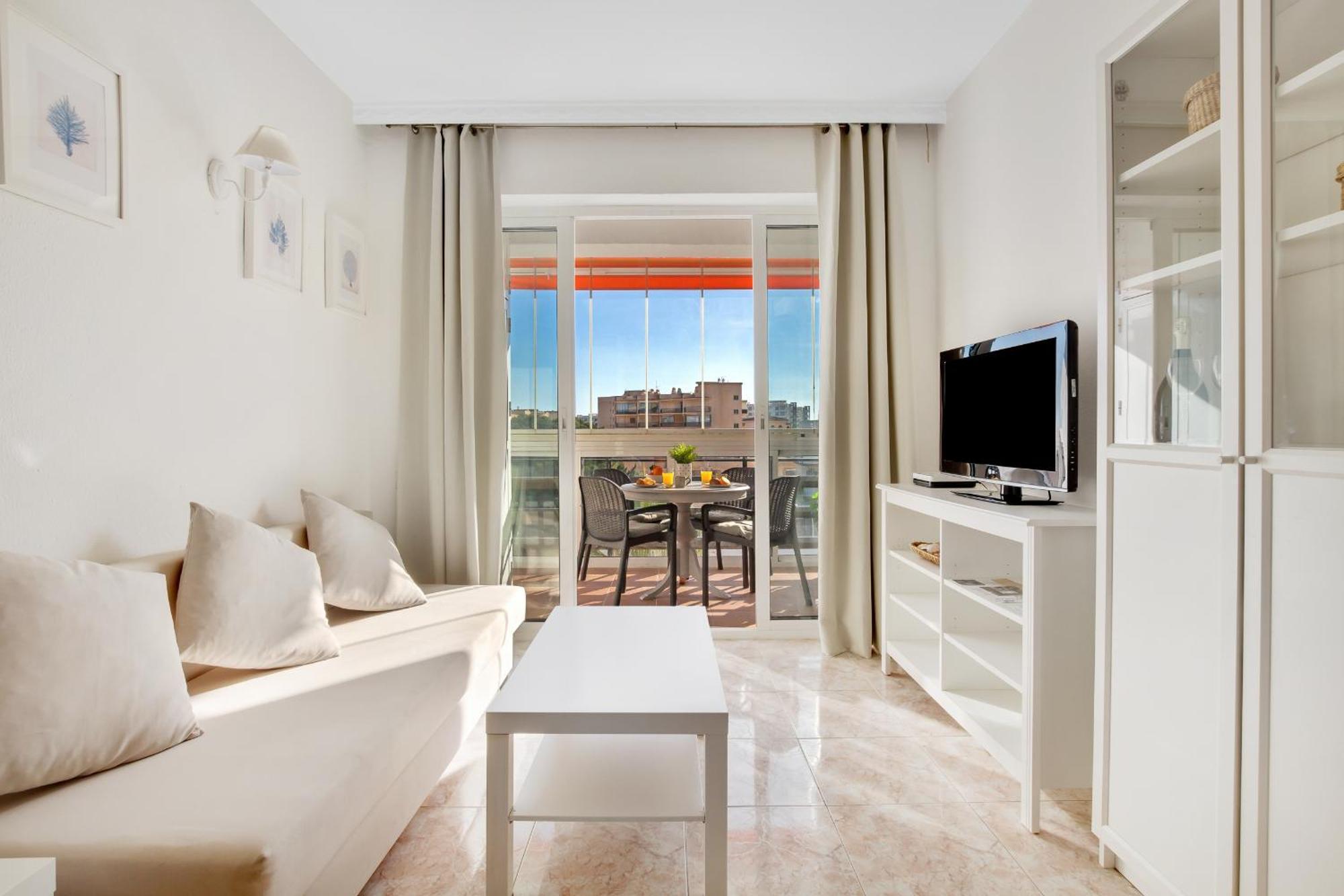 Sol Montemar 54 By Ivi Real Estate Apartment ตอร์เรโมลิโนส ภายนอก รูปภาพ